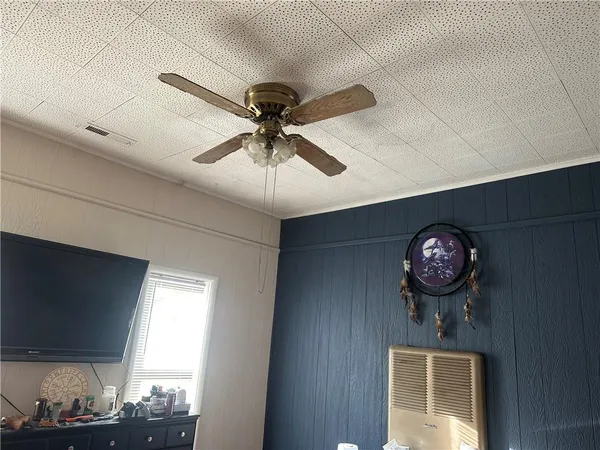 $240,000 | 736 North Sycamore Street, Ottawa, KS 66067