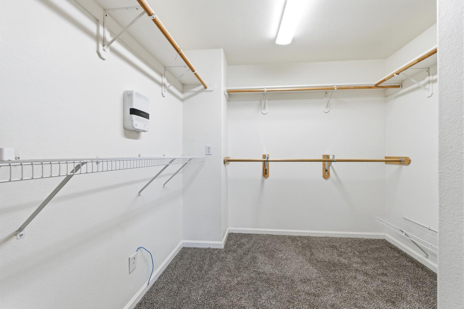 384 Millbrook Street Hanford, CA 93230 - Photo 47 of 59