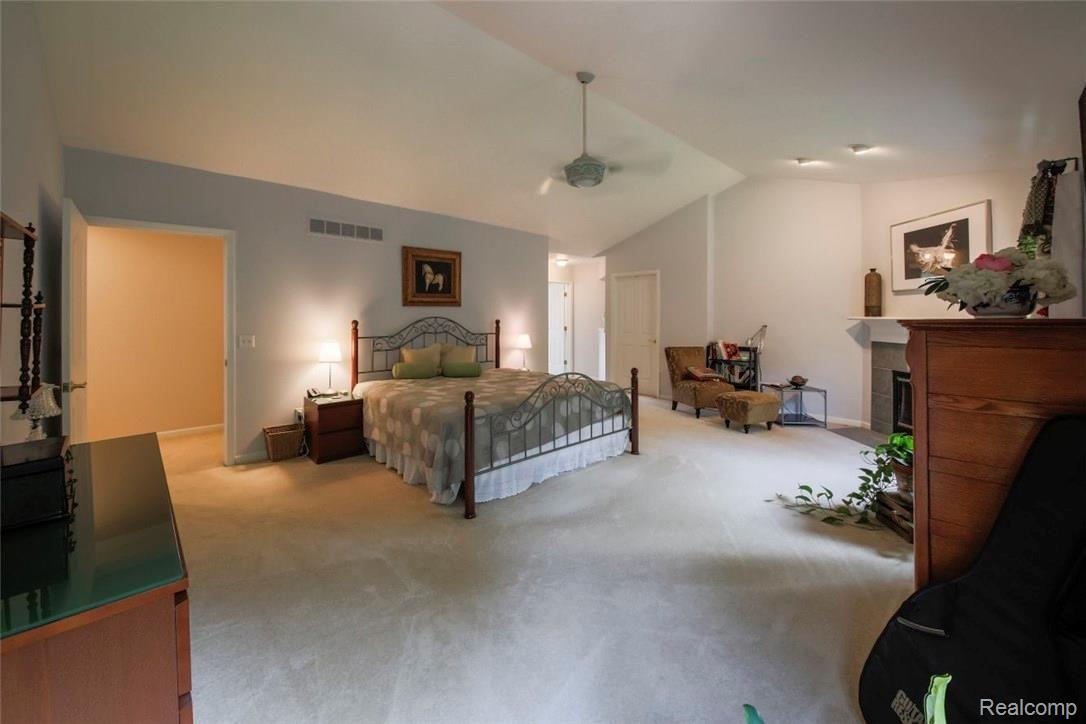 47459 Madison Road Canton, MI 48188 - Photo 20 of 27 20-photo-print-2935707.jpg