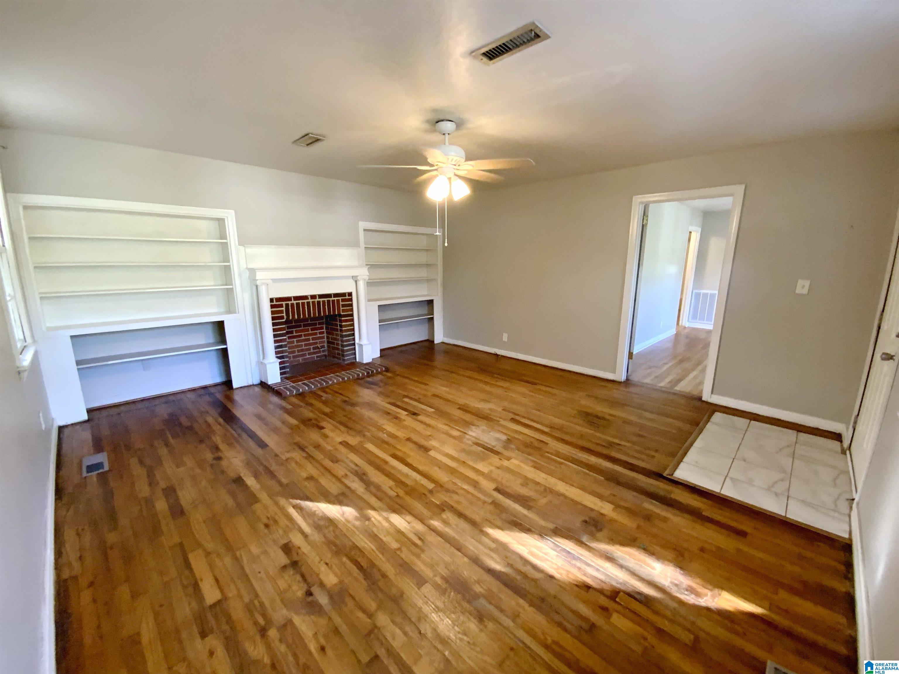 709 Glenwood Road Talladega, AL 35160 - Photo 3 of 37