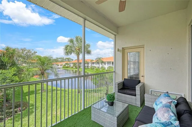 $798,000 | 898 Egrets Run, Unit 201, Naples, FL 34108