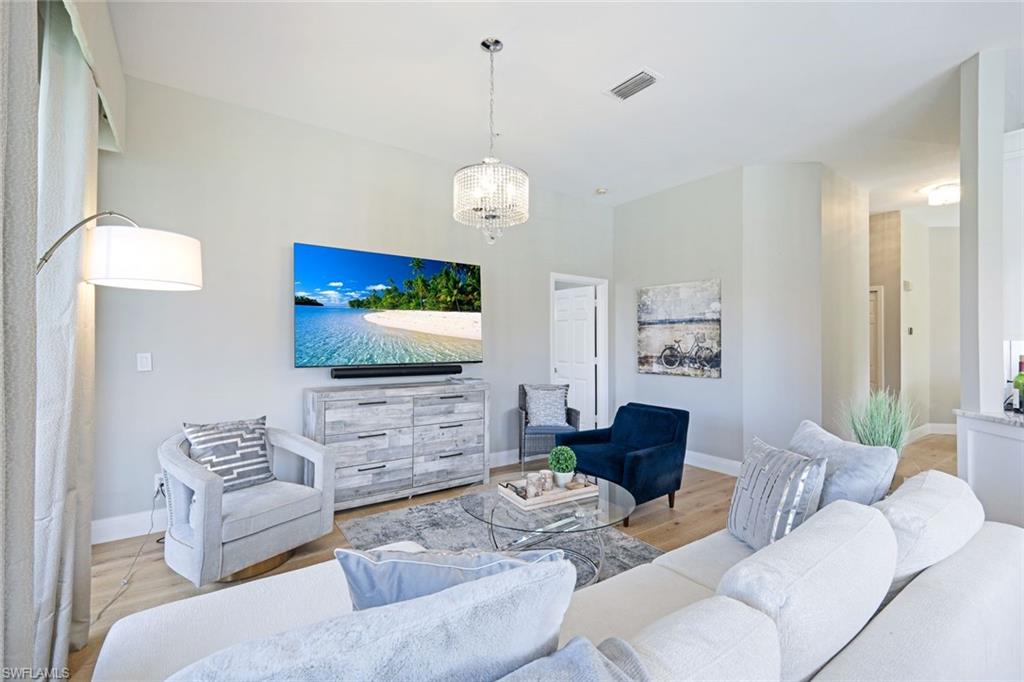 898 Egrets Run, Unit 201 Naples, FL 34108 - Photo 3 of 25