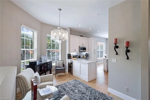 $798,000 | 898 Egrets Run, Unit 201, Naples, FL 34108