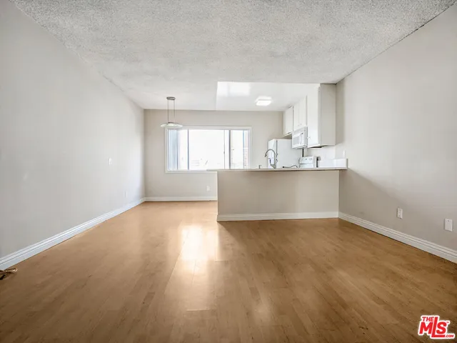 $2,138 | 1538 11th Street, Unit 7, Santa Monica, CA 90401