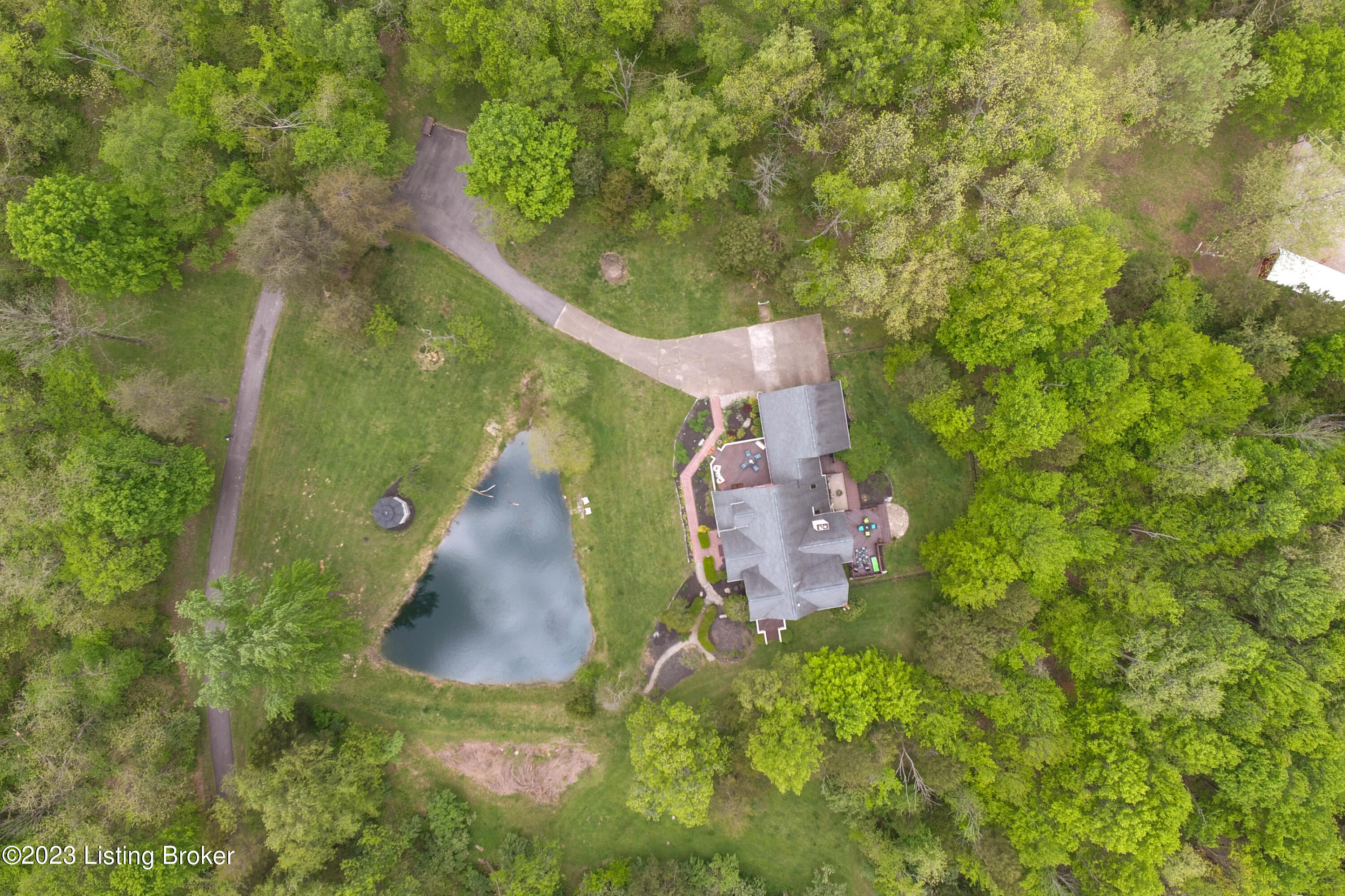 1912 Long Run Road Louisville, KY 40245 - Photo 54 of 54 093 - 20230502 0968