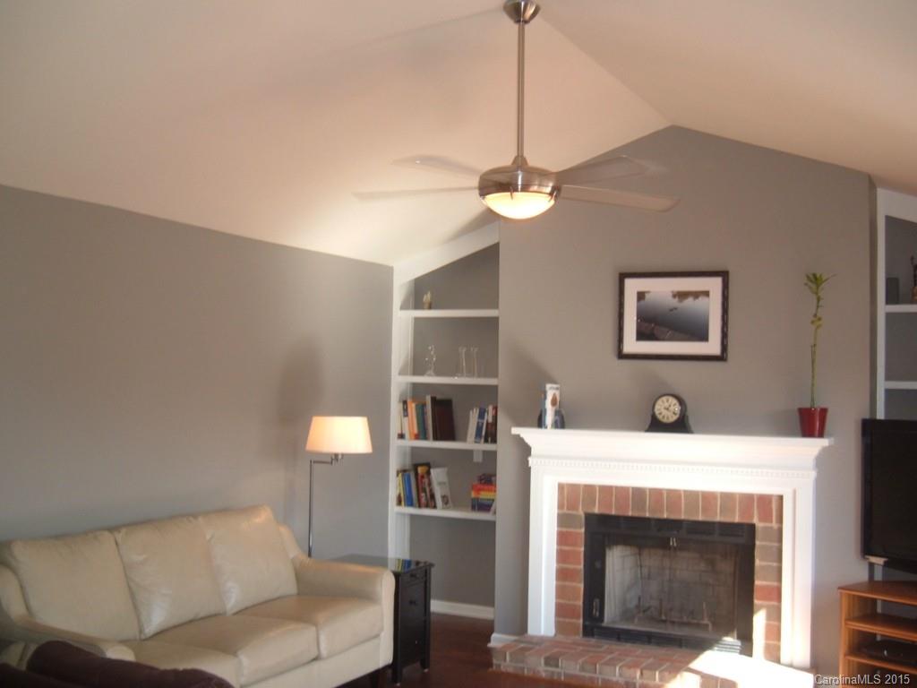766 Marsh Road, Unit 4 Charlotte, NC 28209 - Photo 4 of 14 Gallery Image 4