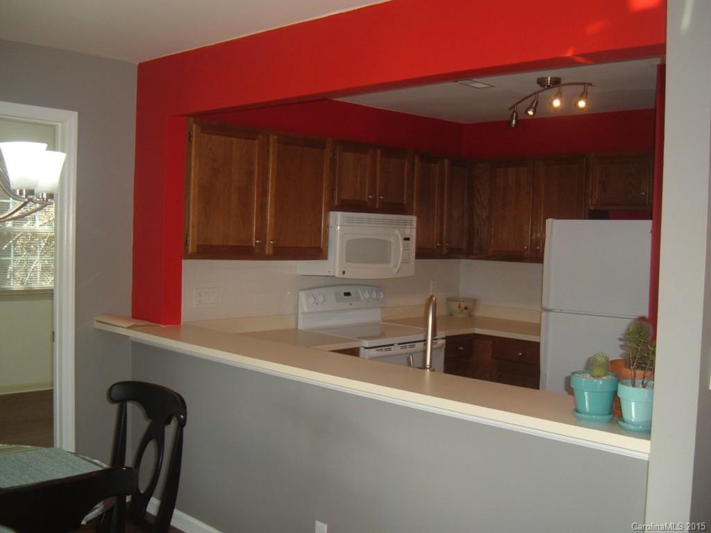 766 Marsh Road, Unit 4 Charlotte, NC 28209 - Photo 8 of 14 Gallery Image 8
