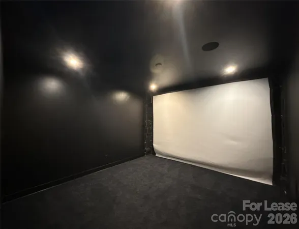 $3,900 | 17023 Soho Drive, Charlotte, NC 28204