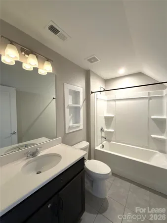 $3,900 | 17023 Soho Drive, Charlotte, NC 28204