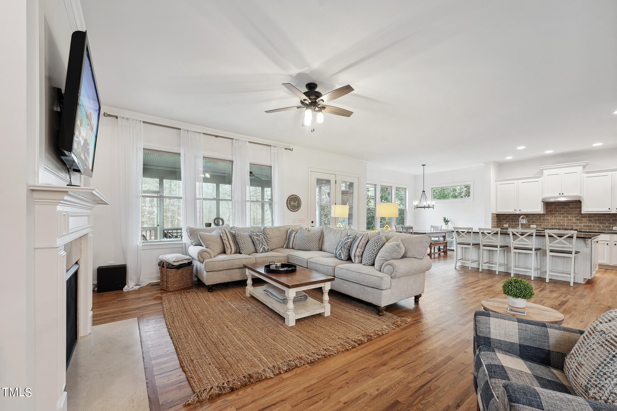 11823 Wake Bluff Drive Raleigh, NC 27614 - Photo 8 of 54 DSC02612
