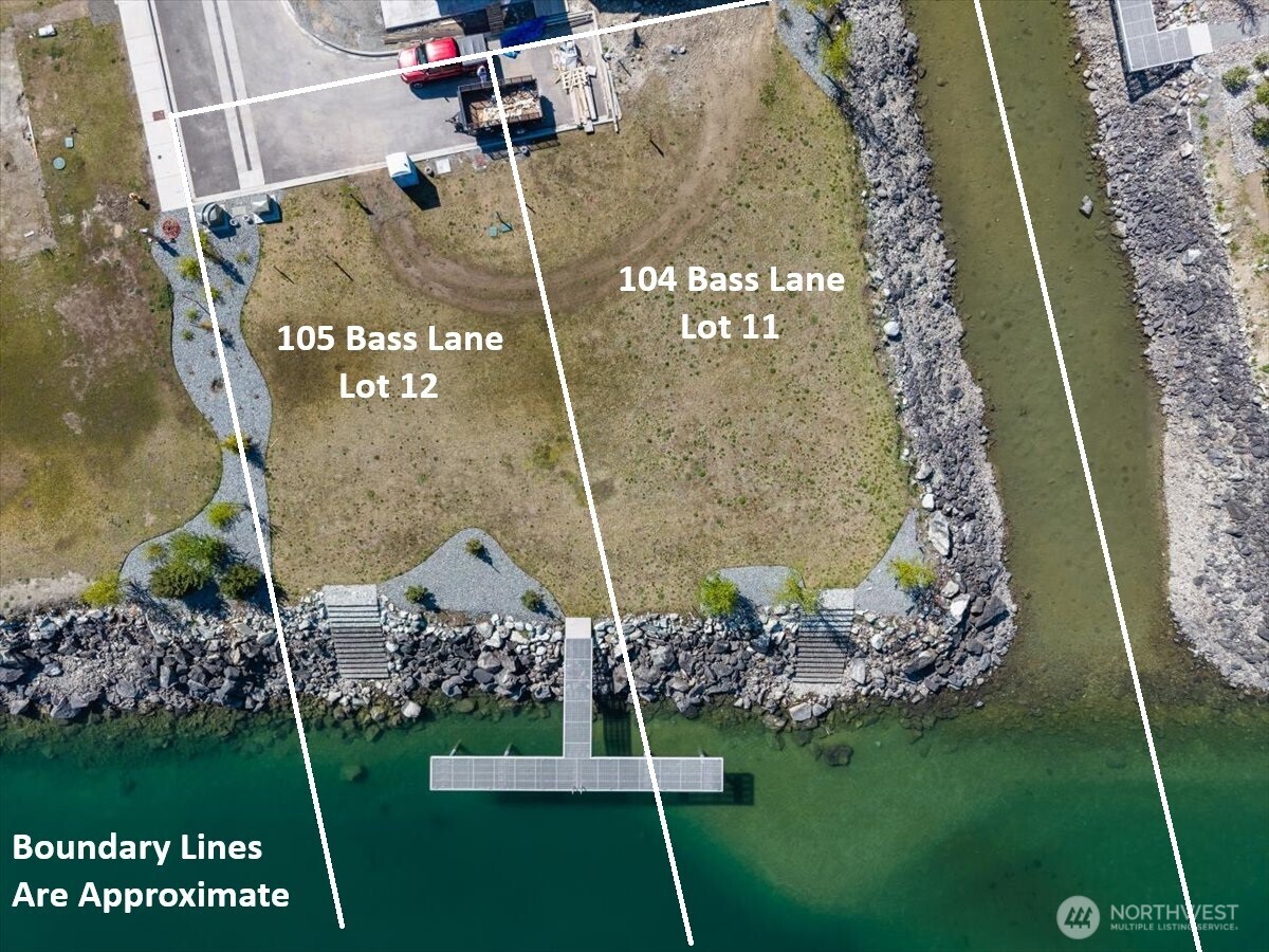 105 Bass Lane Chelan, WA 98816 - Photo 23 of 29 a view of a back yard of the house