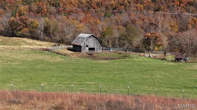 $2,150,000 | 319 County Road, Ellington, MO 63638