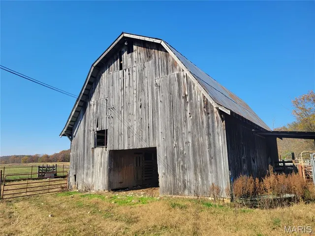 $2,150,000 | 319 County Road, Ellington, MO 63638