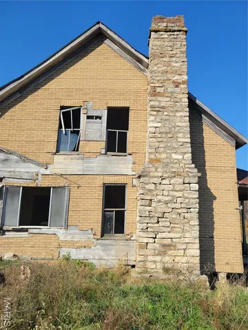 $2,150,000 | 319 County Road, Ellington, MO 63638