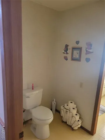 $2,150,000 | 319 County Road, Ellington, MO 63638