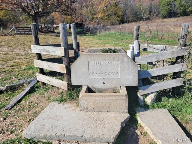 $2,150,000 | 319 County Road, Ellington, MO 63638