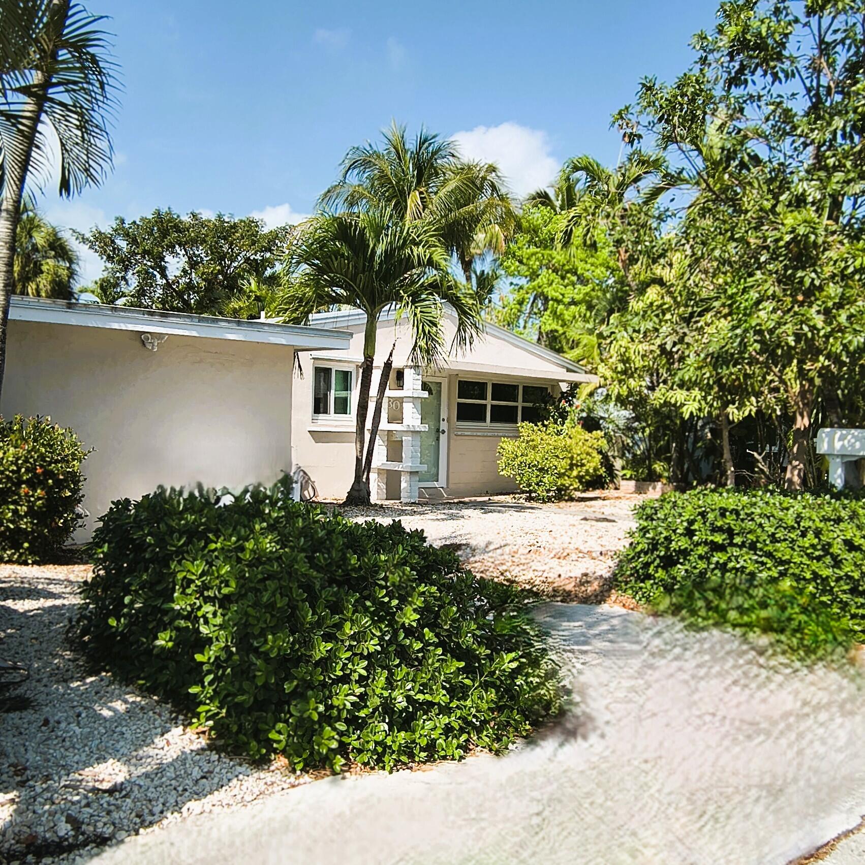 3011 Riviera Drive Key West, FL 33040 - Photo 2 of 29 Street view