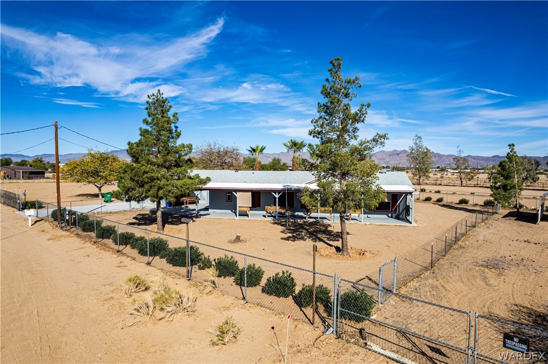 828 Ligurta Road Golden Valley, AZ 86413 - Photo 1 of 53 Gallery Image 1