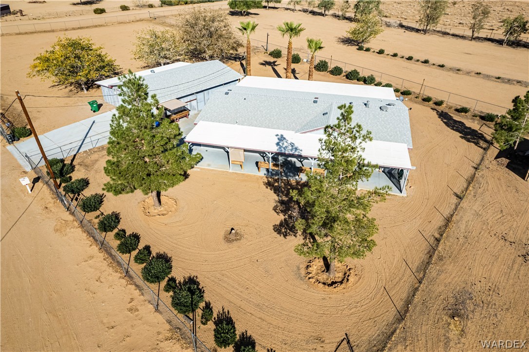 828 Ligurta Road Golden Valley, AZ 86413 - Photo 2 of 53 Gallery Image 2