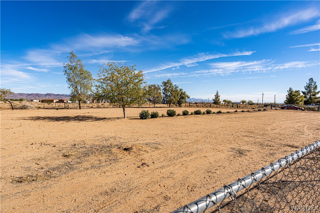 828 Ligurta Road Golden Valley, AZ 86413 - Photo 22 of 53 Gallery Image 22