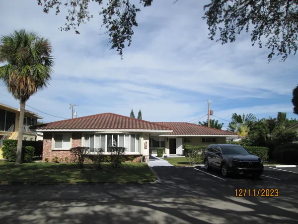 $1,100,000 | 1911 Northeast 27th Court, Unit 13, Lighthouse Point, FL 33064