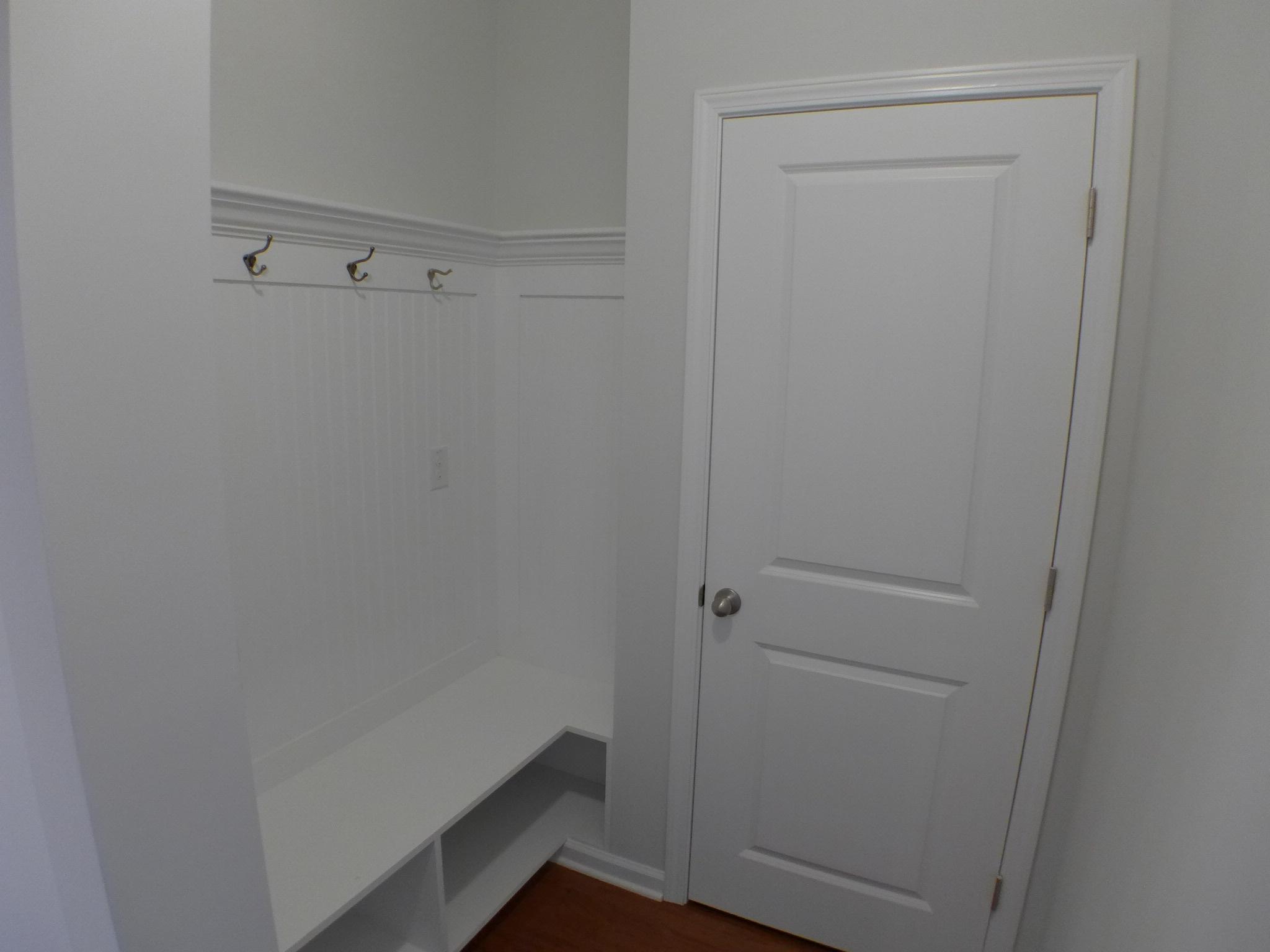 152 Hickory Ridge Way Summerville, SC 29483 - Photo 19 of 43 Great drop zone/mudroom off the kitchen.