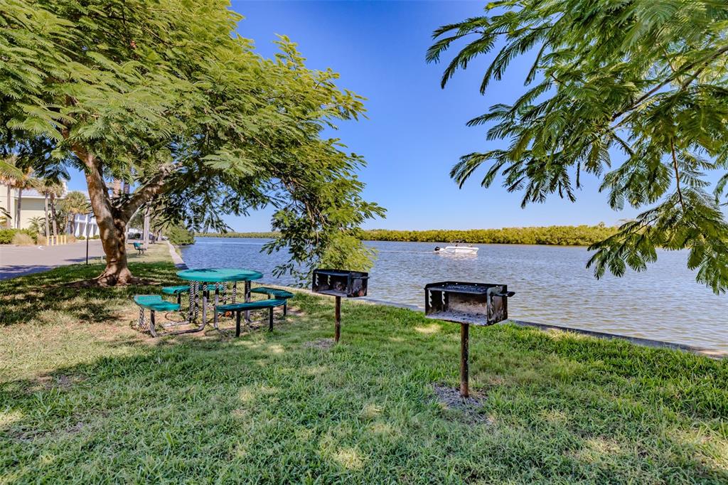 611 Destiny Drive, Unit 101 Ruskin, FL 33570 - Photo 9 of 45