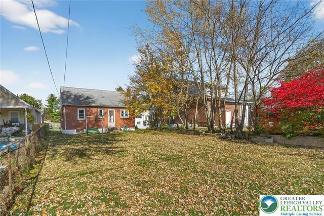 $235,000 | 148 West Brookdale Street, Allentown, PA 18103