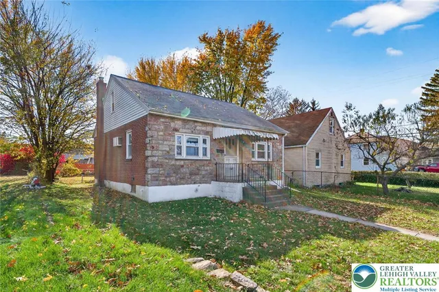 $235,000 | 148 West Brookdale Street, Allentown, PA 18103