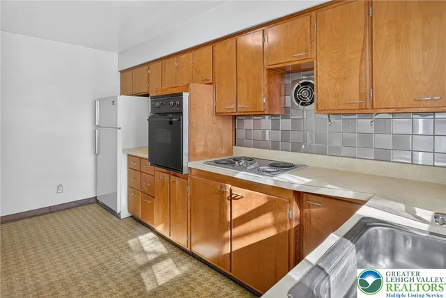 $235,000 | 148 West Brookdale Street, Allentown, PA 18103