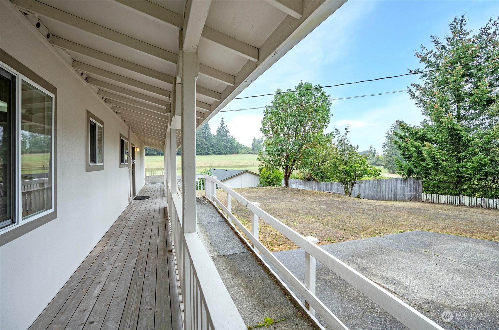 8908 Key Peninsula Highway Northwest Lakebay, WA 98349 - Photo 4 of 37