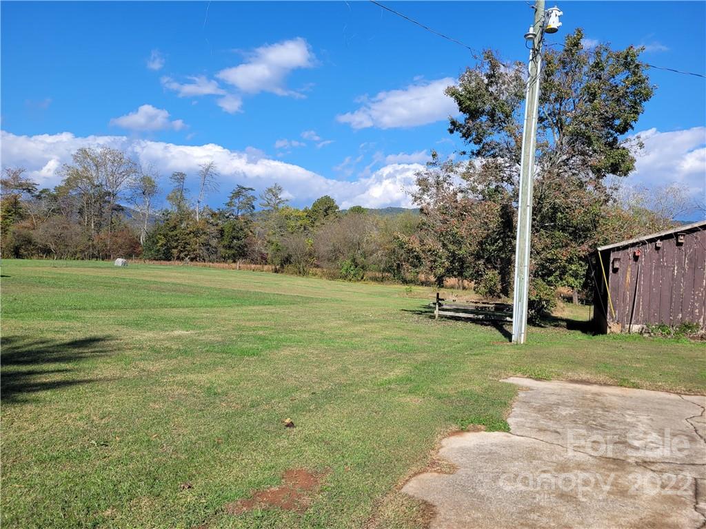 3968 Hollywood Ridge Road, Unit 5 Lenoir, NC 28645 - Photo 3 of 16 Gallery Image 3