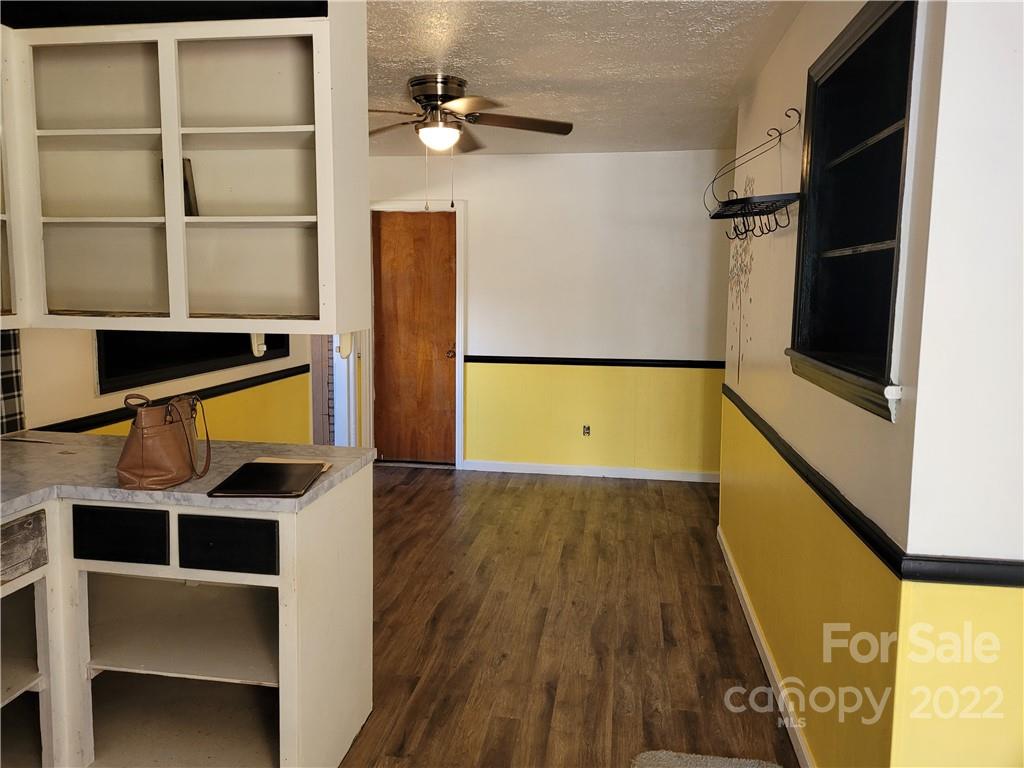3968 Hollywood Ridge Road, Unit 5 Lenoir, NC 28645 - Photo 8 of 16 Gallery Image 8
