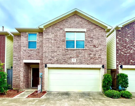 $2,125 | 3731 Main Poplar Drive, Houston, TX 77025