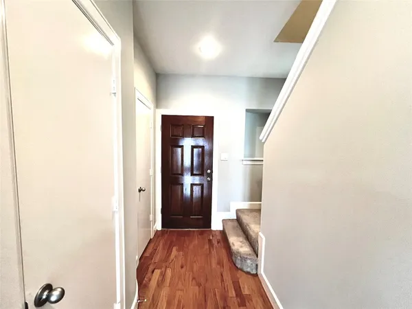 $2,125 | 3731 Main Poplar Drive, Houston, TX 77025