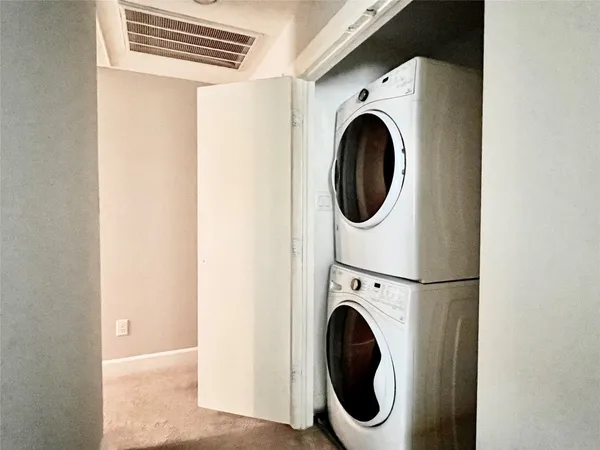 $2,125 | 3731 Main Poplar Drive, Houston, TX 77025