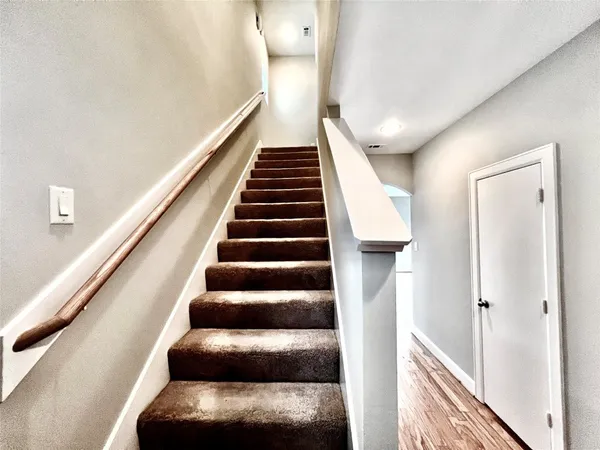 $2,125 | 3731 Main Poplar Drive, Houston, TX 77025