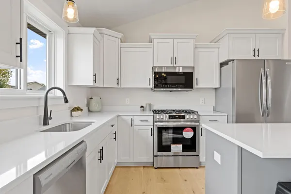 $524,400 | 602 Grouse Way, New Richmond, WI 54017