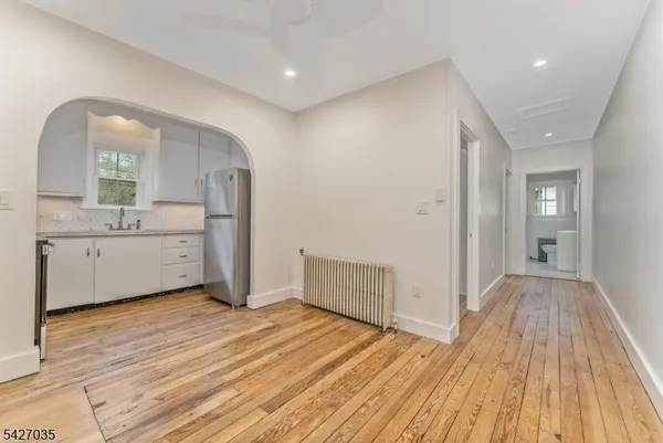 $1,700 | 74 Main Street, Unit 7, Califon, NJ 07830