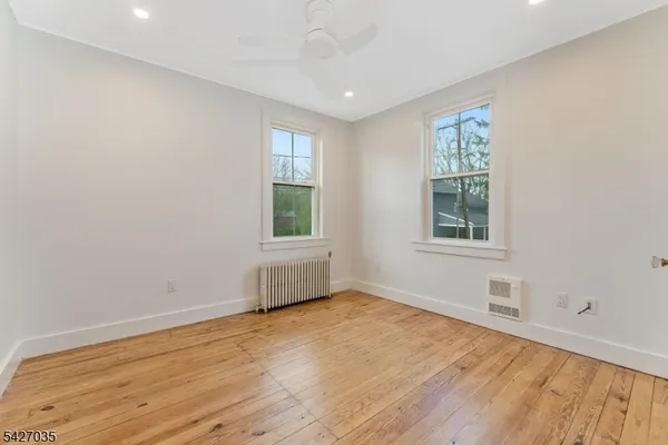 $1,700 | 74 Main Street, Unit 7, Califon, NJ 07830