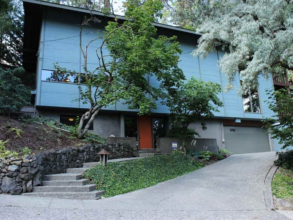 1918 South Syringa Road Spokane, WA 99203 - Photo 1 of 20 Gallery Image 1
