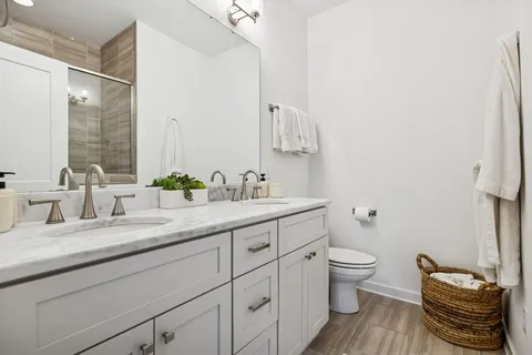 $394,990 | 969 Ashland Pl Drive, Nashville, TN 37218
