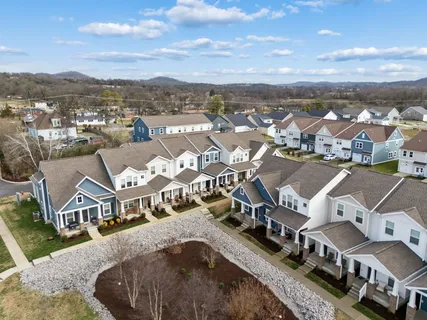 $394,990 | 969 Ashland Pl Drive, Nashville, TN 37218