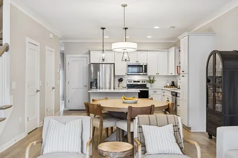 $394,990 | 969 Ashland Pl Drive, Nashville, TN 37218