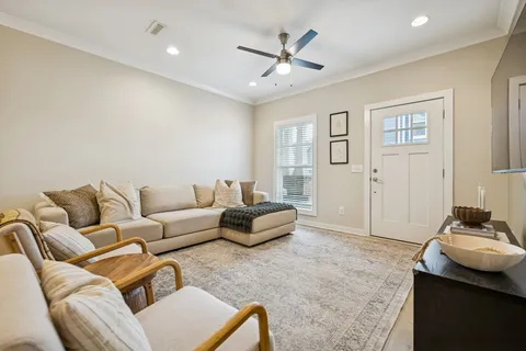 $394,990 | 969 Ashland Pl Drive, Nashville, TN 37218