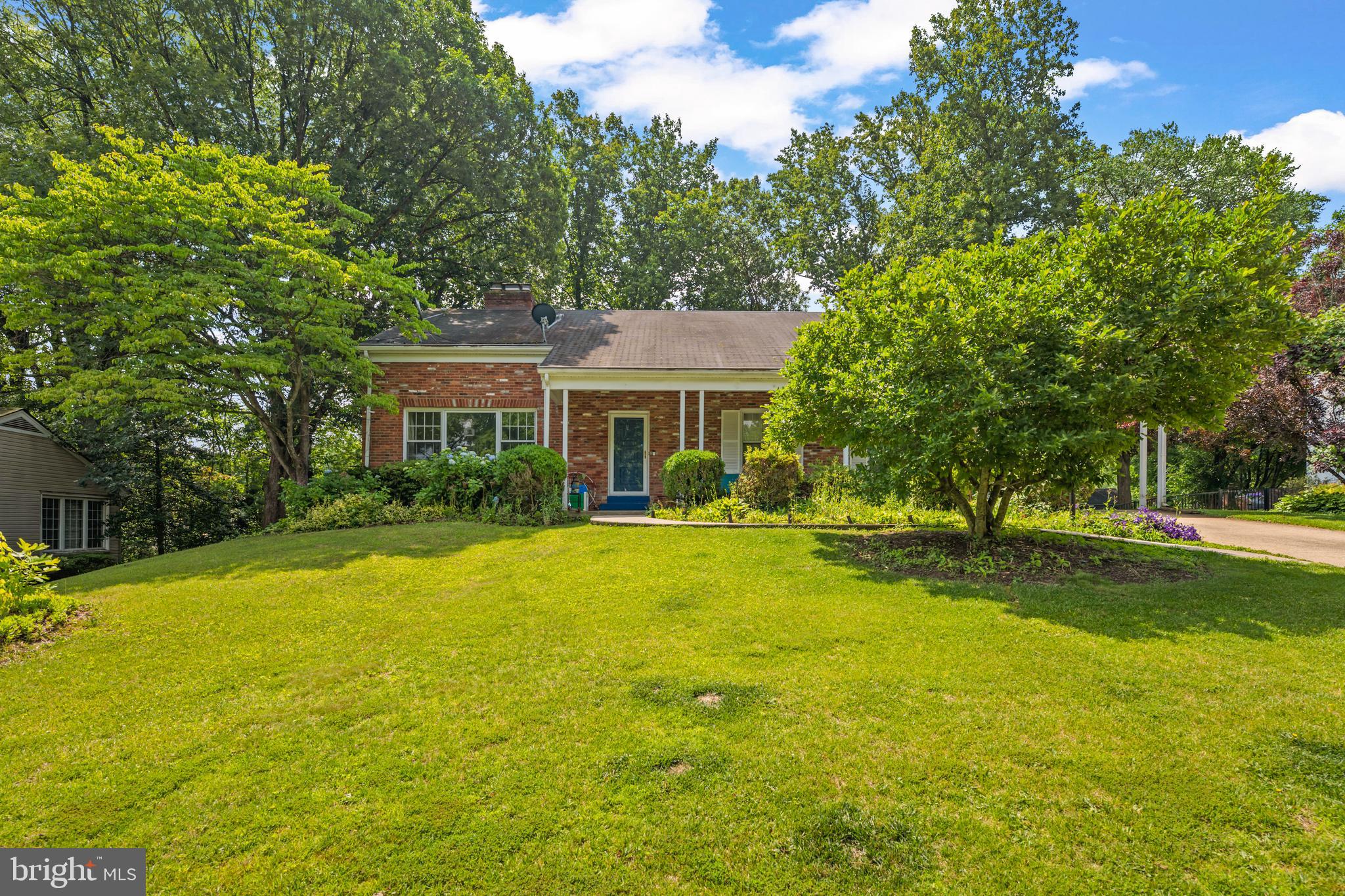 6711 Doane Avenue Springfield, VA 22152 - Photo 11 of 13 Front Exterior