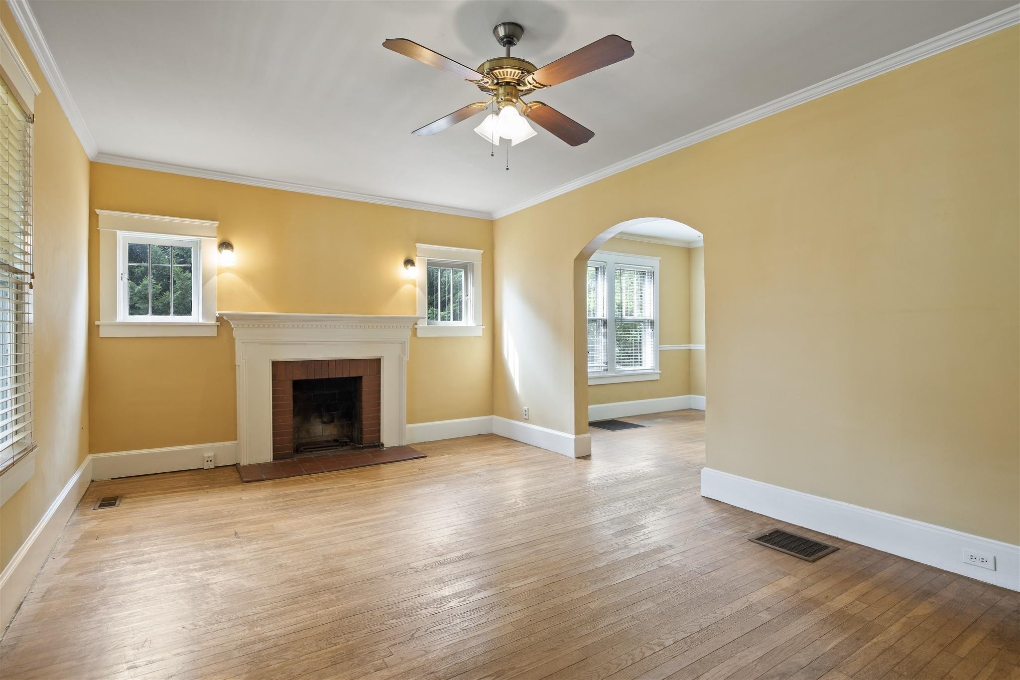 4911 Rowan Road Knoxville, TN 37912 - Photo 3 of 24 Gallery Image 3