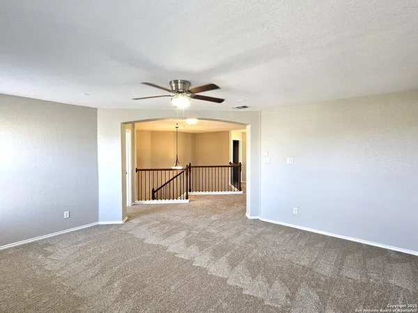 $2,300 | 316 Julian Point, Cibolo, TX 78108