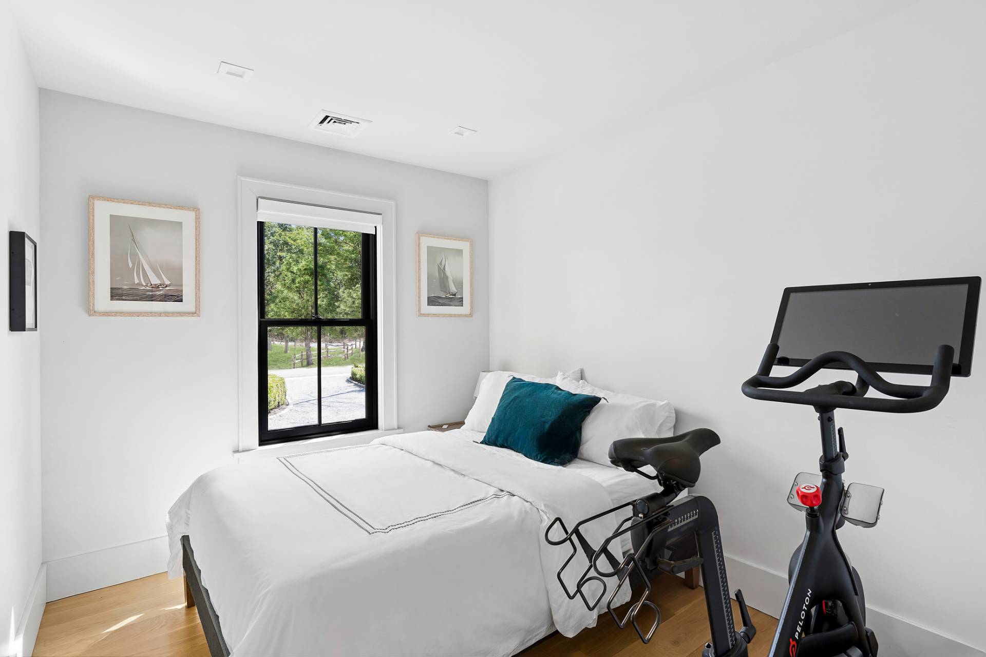 31 Noyack Harbor Road Sag Harbor, NY 11963 - Photo 12 of 14