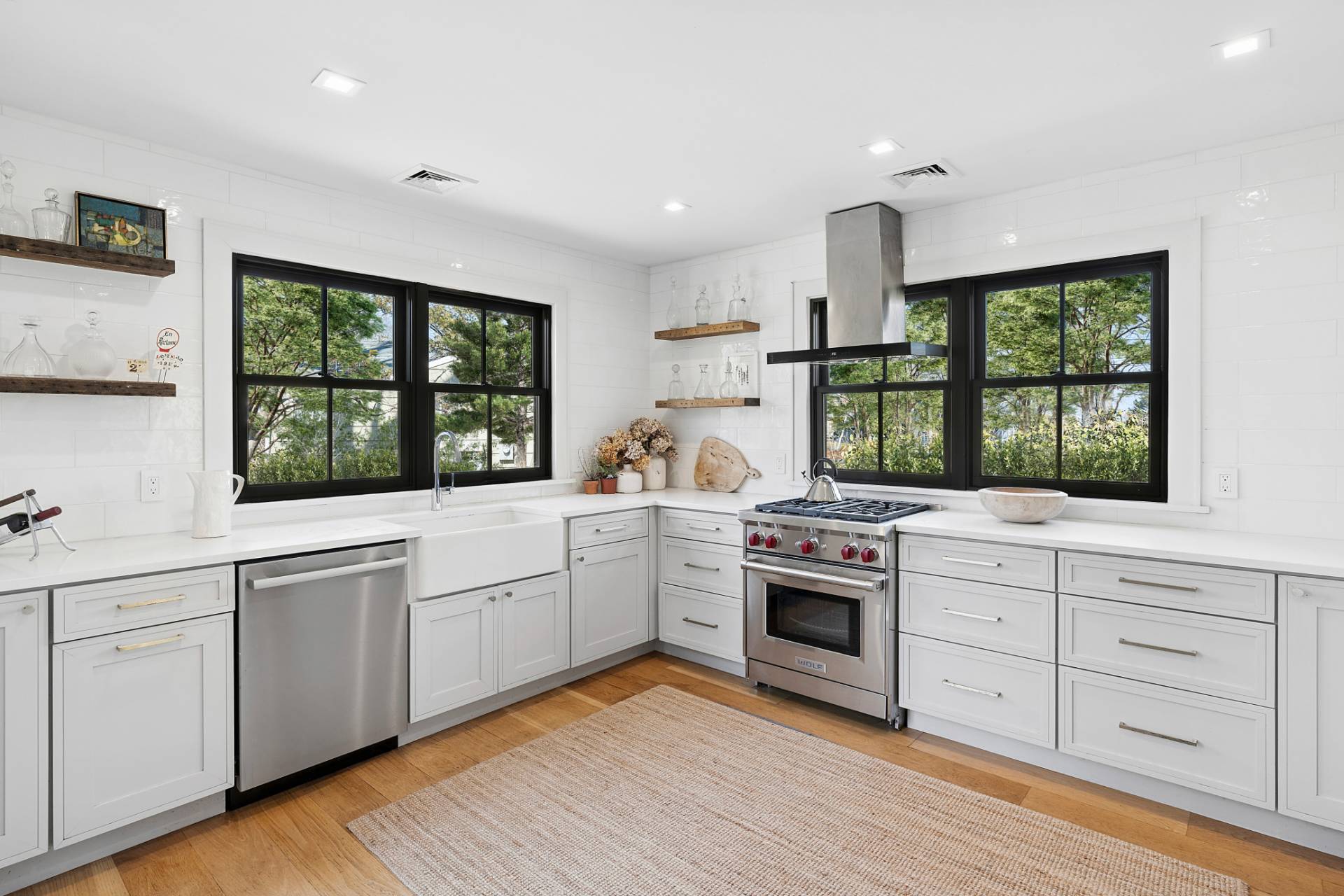 31 Noyack Harbor Road Sag Harbor, NY 11963 - Photo 5 of 14